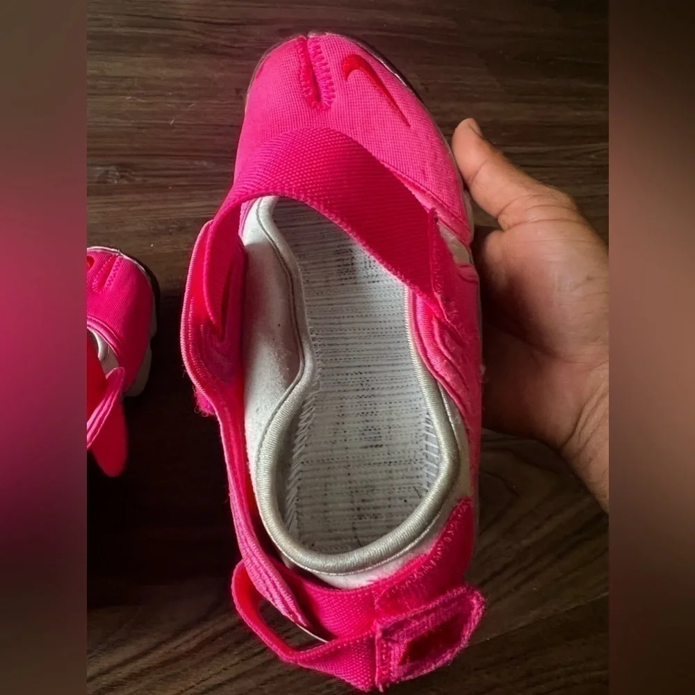 Vintage Nike Air Rift - Hot Pink Women's size 6